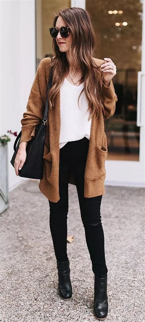 31 Casual Business Women Ideas With Cardigan For Summer Fashion