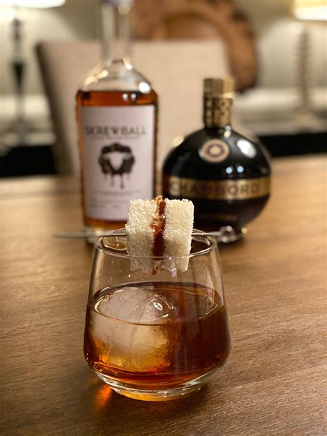 The result is rich with american heritage but with a light, juicy twist. Single Working Mom: What Does Whiskey Mix Well With