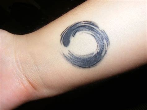40 Insanely Gorgeous Circle Tattoo Designs Page 2 Of 2 Bored Art