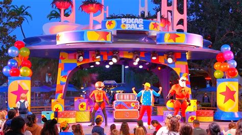 New 2022 Pixar Pals Dance Party Tomorrowland Disneyland Youtube