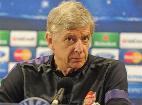 arsene wenger remains the right manager to lead arsenal insists thomas
