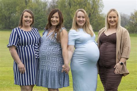 Four Sisters Are All Pregnant Together It S Like Russian Dolls