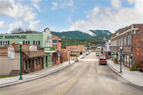 7 coolest small towns in Idaho for a summer vacation - WorldAtlas