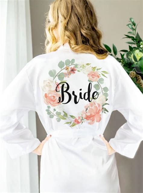 Wedding Robes For Bride Bridesmaids Floral Personalized Bridal Party Robes For Bride To Be