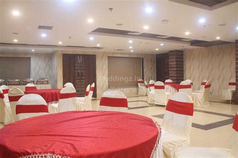 Once the capital of ancient kalinga, the city has a long history and is today a. Hotel Sapphire Plaza Laxmisagar, Bhubaneswar | Banquet ...