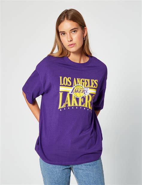Browse our selection of lakers locker room shirts, short sleeve shirts, long sleeve shirts, and tank tops at the official shop.cbssports.com. NBA Lakers T-shirt • Jennyfer