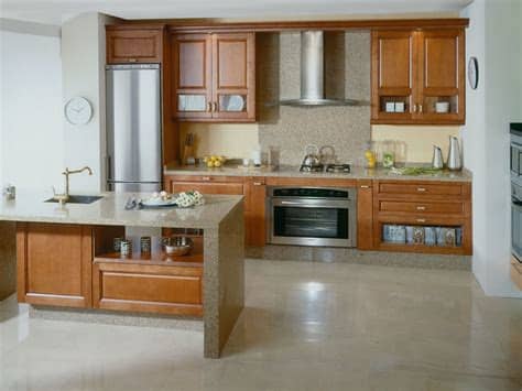 La empresa fue fundada en el año 1972, contando con una trayectoria impecable de muchos años en el. Muebles de Madera para Cocinas