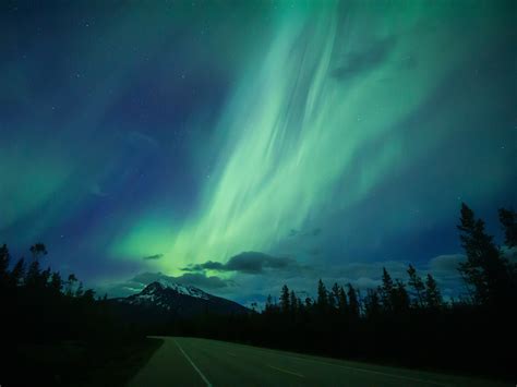 The Best Place To See The Northern Lights In Canada See The Northern