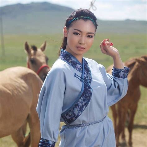 Mongolian Actresses 57 Photo