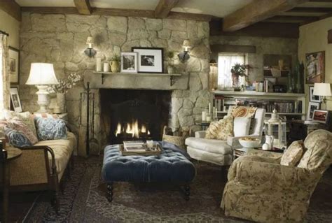Nancy Meyers Cosy The Holiday Set Cottage Living Rooms Country