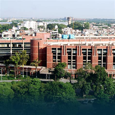 Fortis Hospital Mohali Punjab India Credence Medicure Corporation
