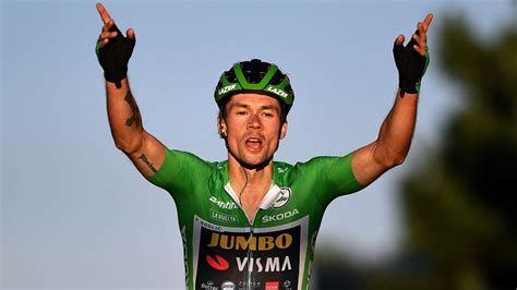 La Vuelta A Espana 2020 Primoz Roglic Wins Stage 8 To Slash Richard Carapazs Lead Eurosport