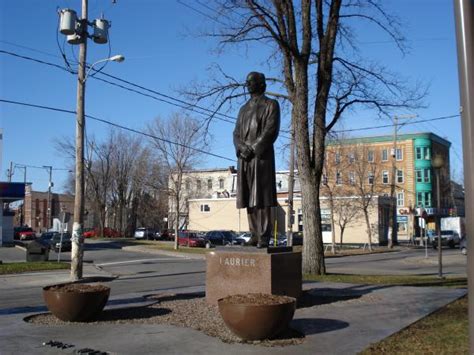 Statue De Wilfrid Laurier Québec