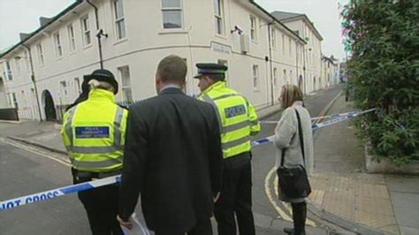Murder Probe Into Brighton Flat Death Bbc News