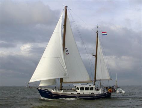 This sailboat from 49 feet has revolutionized cruising: 1977 Fisher 46 Sail Boat For Sale - www.yachtworld.com