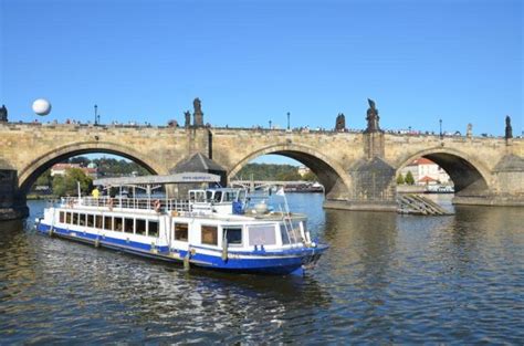 Prague Boat Cruise With Food And Unlimited Beer Best Prague Stag Party