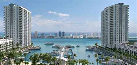 Marina Palms Yacht Club And Twin Luxury Condo Towers In