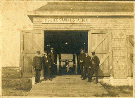 Coast Guardsmen History L I Amagansett Life Saving Station