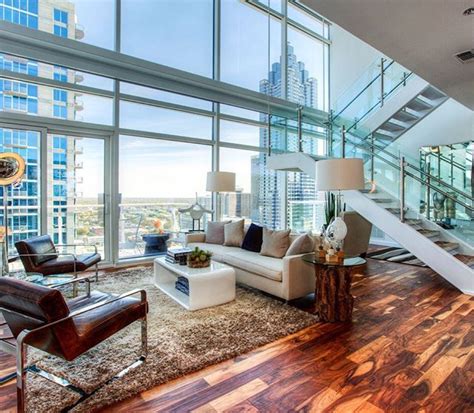 Sophisticated 3300 Sq Ft 2 Level Atlanta Penthouse With Luxury Hotel
