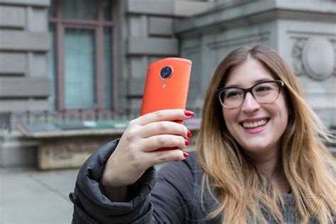 How To Take The Perfect Selfie The Verge