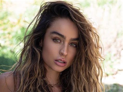 Sommer Ray In Bathing Suit Is At The Car Wash — Celebwell