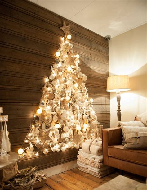 27 Unusual Christmas Trees Of Ornaments Digsdigs