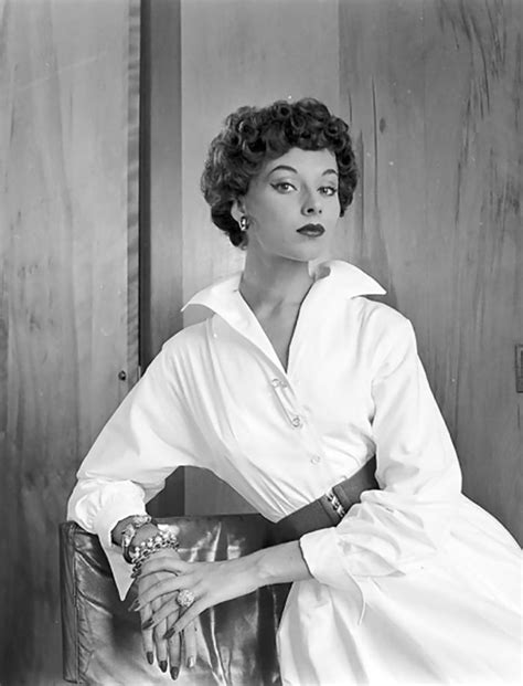 1940s And 1950s Fashion Photography By Nina Leen Vintage Glam Vintage