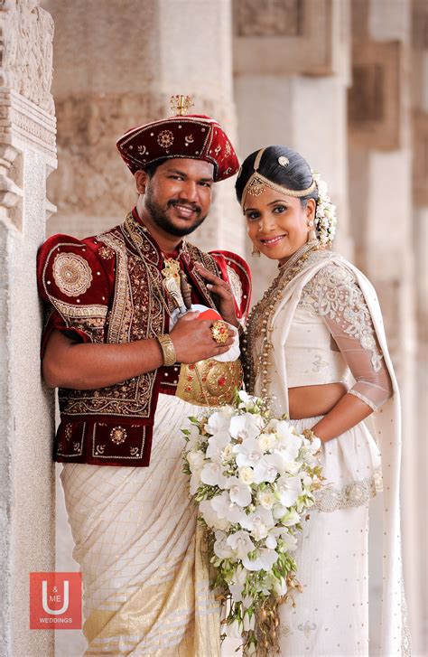 Sri Lankan Kandyan Groom And Bride Traditional Wedding Attire Sri