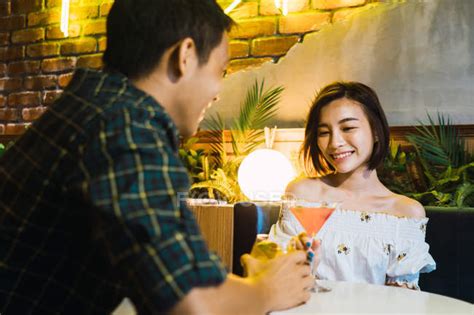 Sorry, guys, but research shows that single women tend not to send the first message when online dating, so your dating profile is going to be pretty lonely and inactive until you subscribe. Southeast Asians looking for love spent more than US$18 ...