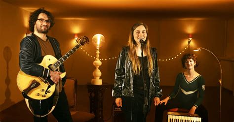 Saint-Pierreville. Repas-concert chez Ardelaine avec le groupe Lunautii