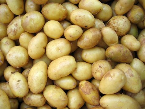 Qué Alimentos Llenan Más El Primero Las Patatas Cocidas