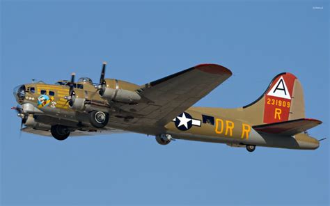 Upload, livestream, and create your own videos, all in hd. Boeing B-17 Flying Fortress, New Models August Bank ...