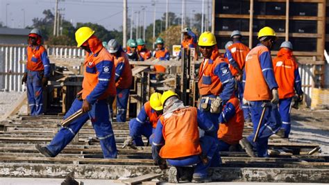 Trabalhadores Da Construção Civil Terão Aumento De 9