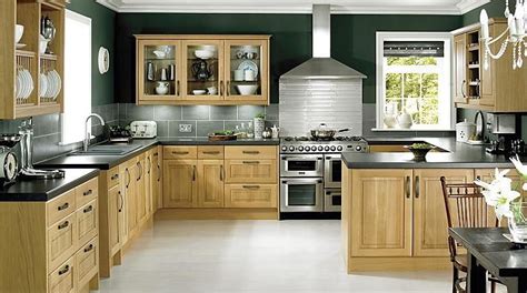 Classic Oak Cabinets Gray Tile Silver Appliances