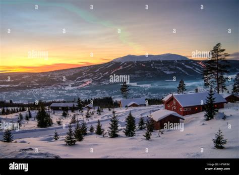 Scandinavian Cabins Hi Res Stock Photography And Images Alamy