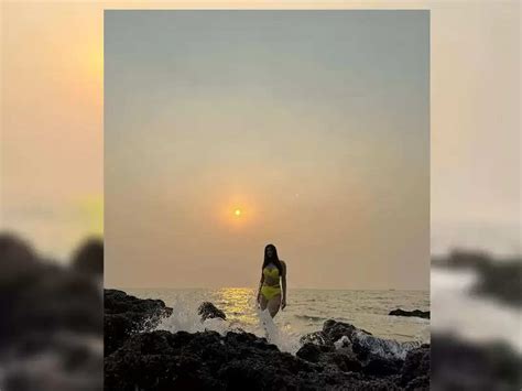 photo gallery mika singh s girlfriend akanksha puri stuns in bikini look see her curvy figure
