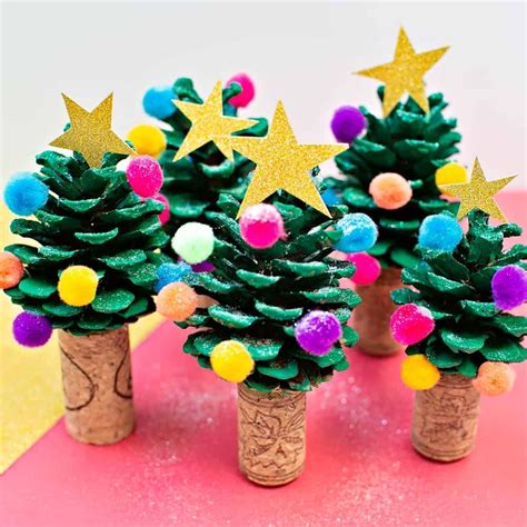 How To Make Pine Cone Christmas Trees Cone Christmas Trees Pine Cone