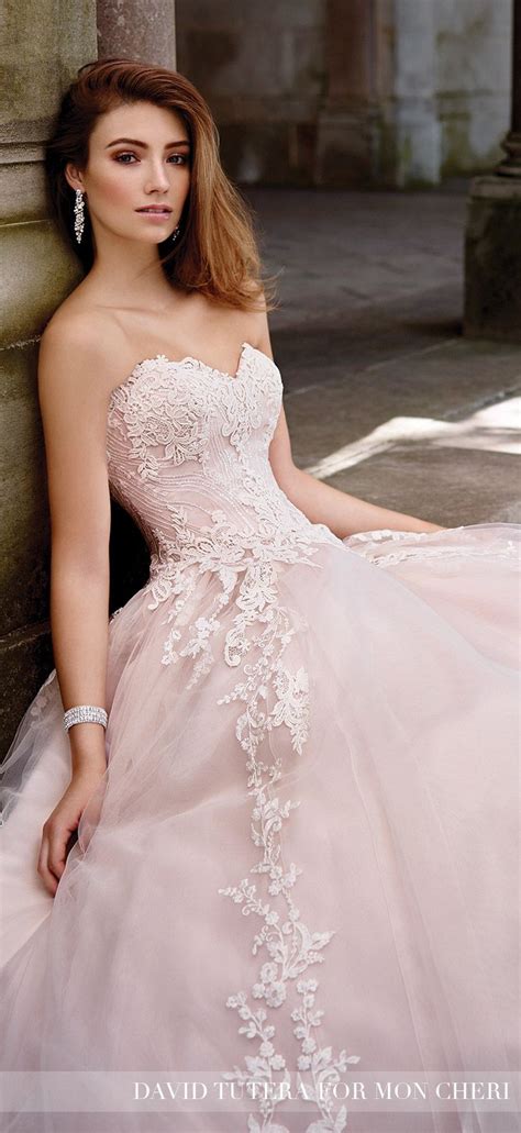 We, like botticelli, used flowers that bloom in the month of may, so we sourced local organically grown seasonal florals to recreate a renaissance feel garden. 33 Pretty Pink Wedding Dresses for Your Wedding - Mrs to Be