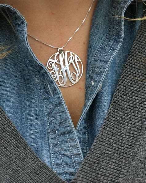 21 Magnificent Ways To Make Monograms Work This Fall Monogram