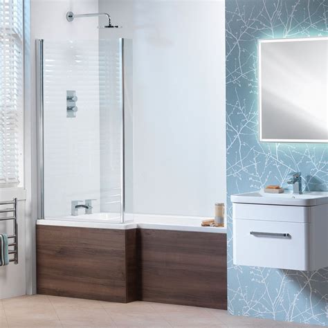 Mode l shaped right handed shower bath with 8mm hinged shower screen. Genesis Vermont 'L' Shaped Shower Bath, Vermont Screen ...