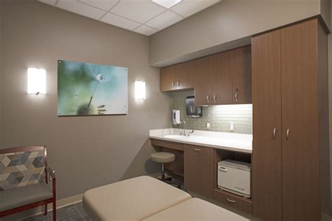 franciscan health at stones crossing medical offices and expresscare healthcare snapshots