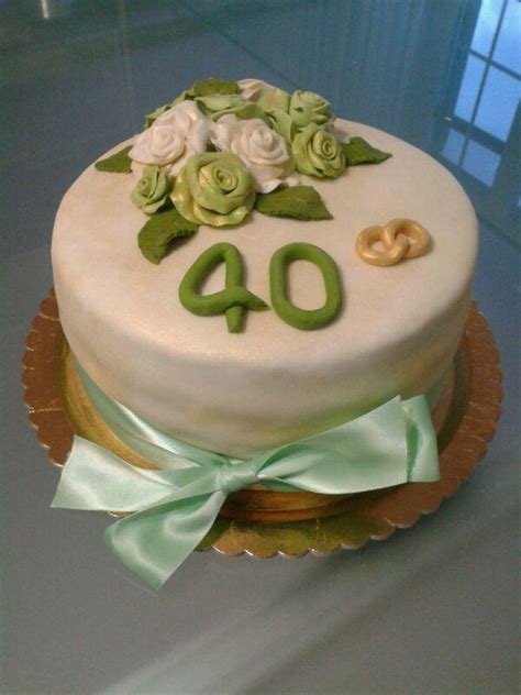 Ecco qualche idea simpatica sui colori ideali per un anniversario di matrimonio 40 anni. Ricetta TORTA X ANNIVERSARIO DI 40 ANNI DI MATRIMONIO ...