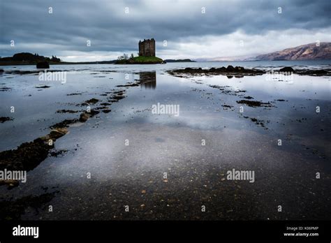 Castle Stalker Caisteal An Stalcaire A Four Story Tower House Or Keep