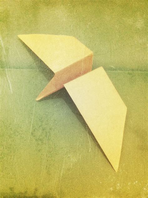 Emdads Origami Glider