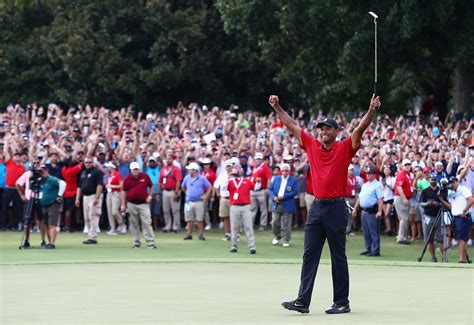 Tiger Woods Tour Championship Win Best Photos Videos Of Moment