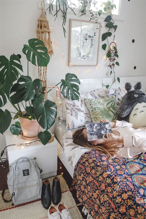 Plants Cozy House Bedroom Design Decor