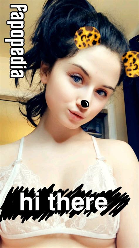 Celestiavega Nude Onlyfans Leaks The Girl Girl