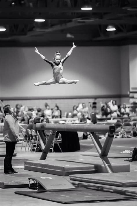Split Leap On Beam Beamqueen Gymnastics Pinterest Beams