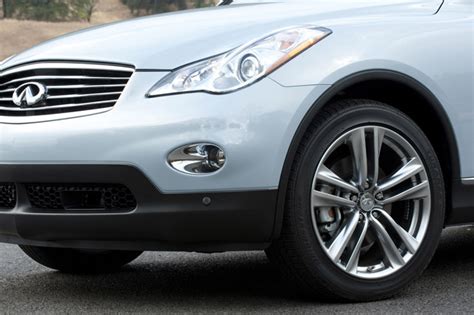 2011 Infiniti Ex The Luxurious Crossover