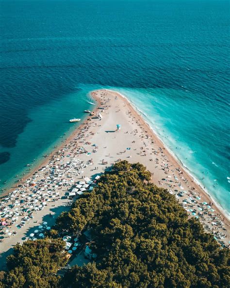 La lista de las mejores playas en croacia ➨ desde guijarros hasta arena y desde playas para fiestas hasta naturaleza virgen ➨ confíe en los expertos locales. Las 6 mejores playas de Croacia - Imanes de viaje